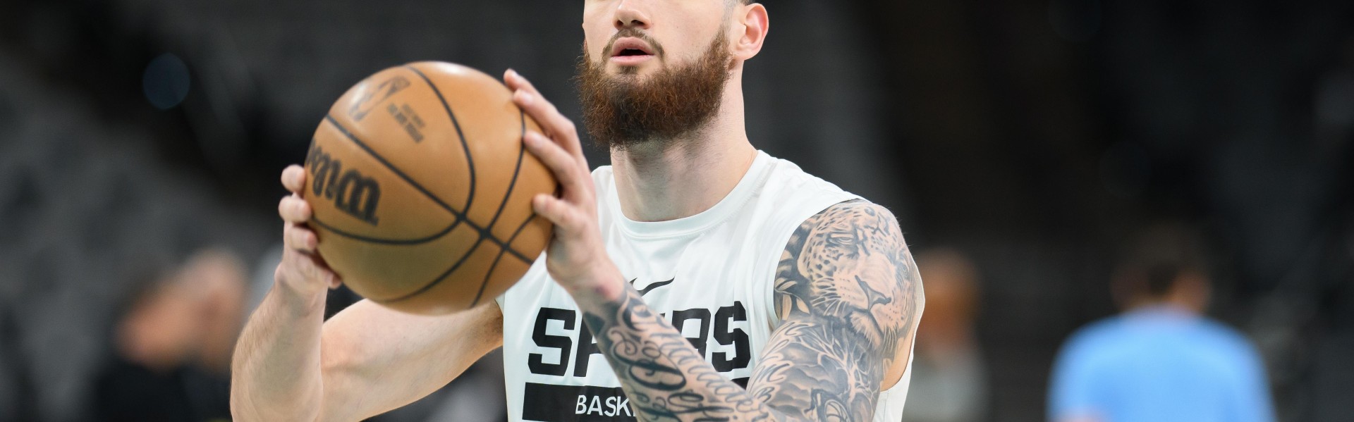 手感一般！马穆凯拉什维利11中4&amp;amp;三分4中0拿到13分&amp;amp;拼到5犯离场