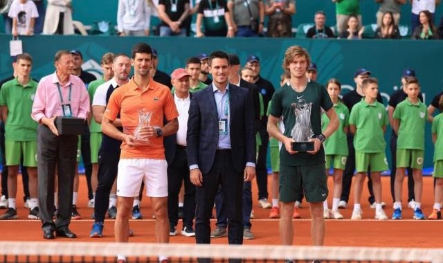 竞彩足球推荐-德约吞蛋无缘赛季首冠  强大心理抵不过虚弱体能